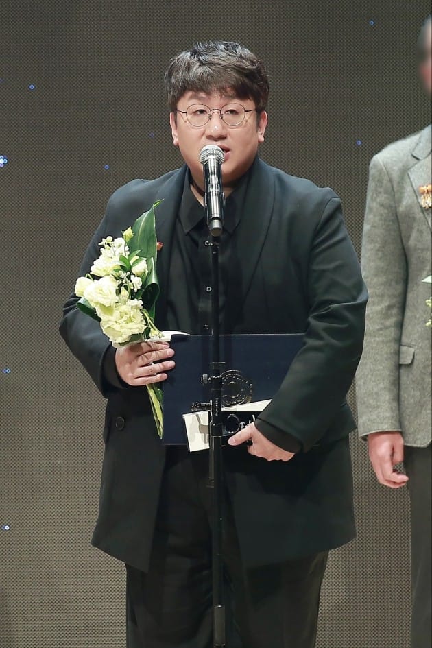 방시혁, '2017 대한민국 콘텐츠 대상' 대통령 표창…한류 확산 공로