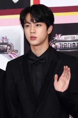  방탄소년단 진, '얼굴이 무기~'(KBS 가요대축제)