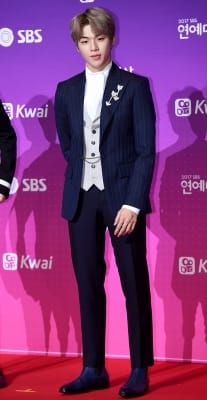  강다니엘, '훈훈한 자태'(SBS 연예대상)