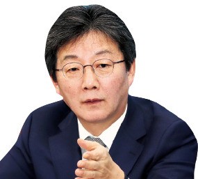 '현대차 국내 생산성' 언급한 유승민 "문재인 정부 혁신성장은 말뿐… 노동·규제개혁 먼저 내놔야"