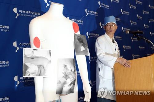 이국종 교수 스승, 북한군 수술 참관해 "기생충 많이 빼라" 조언