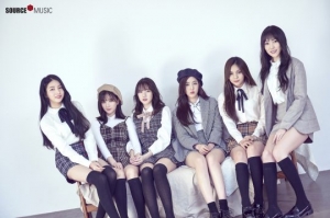 여자친구, 2018 시즌그리팅 'Season of GFRIEND' 출시