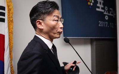 이국종 "다치면 30분 안에 수술방으로 가는 나라 만들어야"