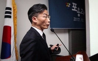 "피눈물 납니다"… 국회 온 이국종, 외상센터 여건 개선 호소