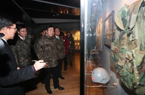 이 총리, 해군2함대 방문… "희생 가장 많았던 곳"