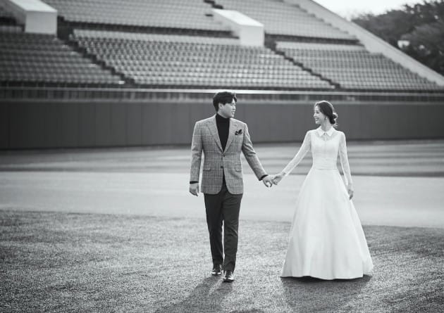 결혼 앞둔 류현진♥배지현 "축하 감사…매순간 아끼고 배려할 것"