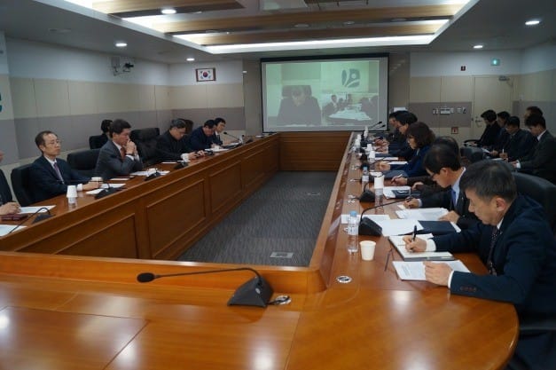 근로복지공단이 22일 울산 본사에서 전국 기관장 긴급 현안점검 회의를 열었다.