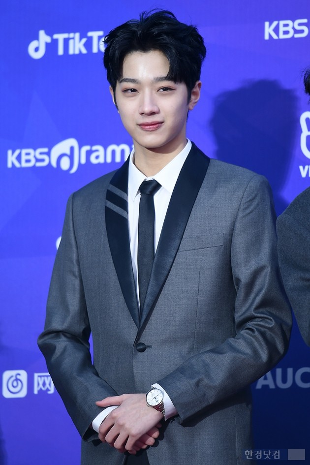 [포토] 워너원 라이관린, '부드러운 눈빛이 매력적이네~' (서울가요대상)