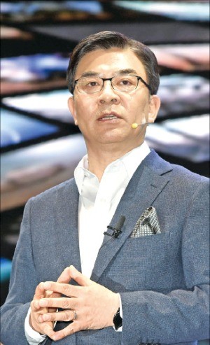 [미리 보는 CES] 김현석 삼성 소비자가전 부문장 "스위치 켜듯 간편하게… 모든 전자기기 연결 IoT 기술 공개"