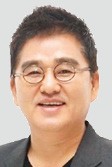 [아름다운 기부] 홍승성 큐브엔터테인먼트 회장 "희귀난치병 어린이에게 힘 됐으면"