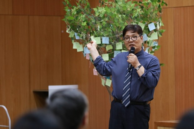 김영준 한국콘텐츠진흥원장, 취임식 대신 직원들과의 토크콘서트로 첫 행보