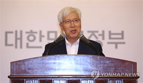 전제국 방사청장 "방위산업, 내수에서 수출 중심으로 전환"