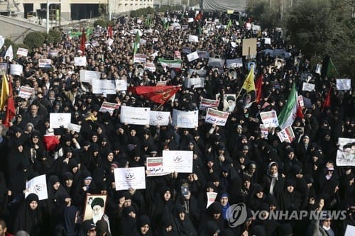 틸러슨 "미국, 이란 핵합의 무효화 아닌 수정 논의"