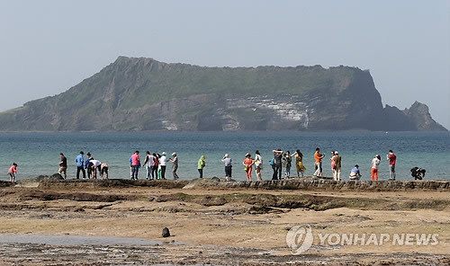 중국인 수학여행단 제주 방문… 사드 갈등봉합 이후 처음