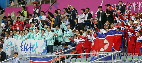 靑, 보수野 '평양올림픽론' 적극 대응… 국민의견은 '경청·공감'