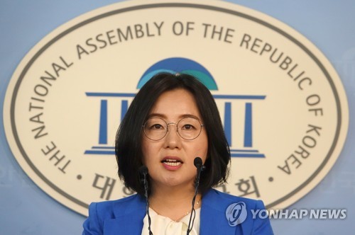 민주 "한국당, 밀양 화재참사마저 색깔론·정치공세 악용"