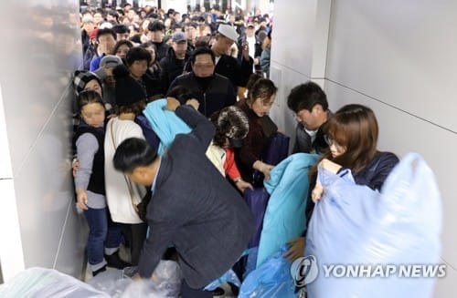 제주공항 결항 체류객 절반 수송 완료… 운항 정상화로 속도