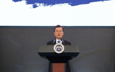 [전문] 문재인 대통령 신년기자회견 신년사