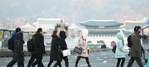전국 '맑음'… 낮 최고 기온 1∼9도 '영상권'