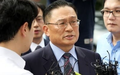 별 대신 수감번호… 박찬주 전 대장 민간법원서 첫 재판