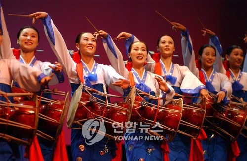 북한 예술단 15년여만의 남한 공연… 최대규모이자 첫 지방공연