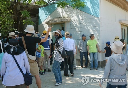 한반도 위기부각에 힘쓰는 일본… "유사시 한국 거주 일본인 대마도로"