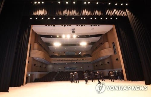 북한 삼지연 관현악단 공연 유력한 강릉 아트센터 '관심'