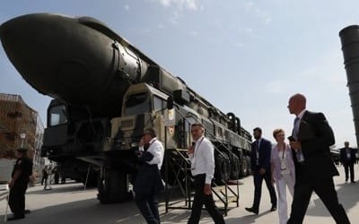 러시아 대규모 ICBM 훈련… "우크라 긴장에 전투훈련 강화"