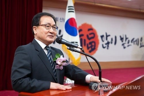 유영민 장관 "과학·ICT 업계, 최저임금 인상 협조해달라"