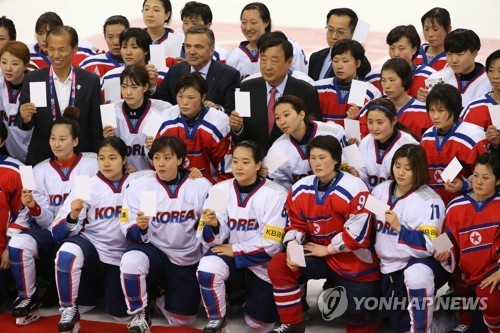 북한 "여자 아이스하키선수단 15명, 선발대와 함께 25일 남한 파견"