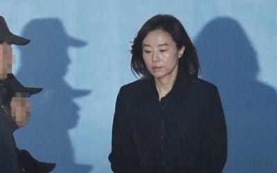 '블랙리스트' 대법원서 결론… 김기춘 이어 조윤선도 상고