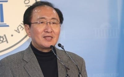 노회찬, 국정원법 개정안 발의… 수사권 삭제·독립 감찰관 설치