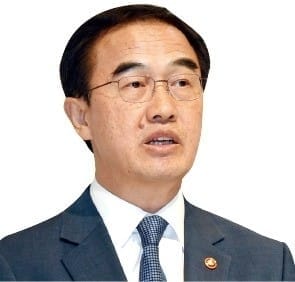 조명균 "북한 열병식, 정부로서는 구체적 항의 계획 없다"