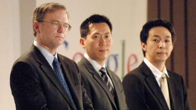 2007년 구글코리아 기자간담회 당시 조원규 스켈터랩스 대표(맨 오른쪽)와 에릭 슈미트 회장(맨 왼쪽)의 모습. 한경DB