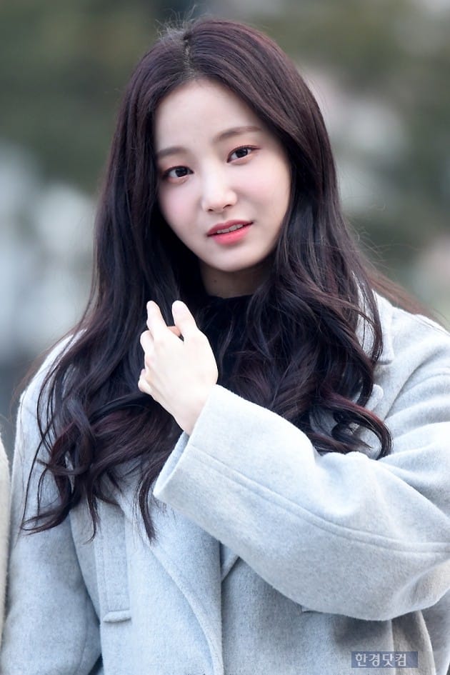 모모랜드 연우, 눈부신 청순 미모~ | 한국경제