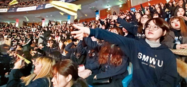 새내기 대학생 “내 꿈을 펼쳐라” 