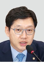 '文의 복심' 김경수, 한국GM 사태에 '상인의 현실 감각' 주문