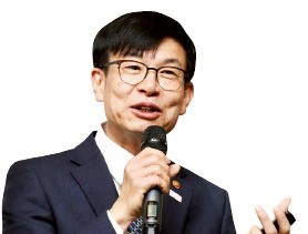 "공정법 개편 특위 내달 출범" 김상조 공정위원장 강연