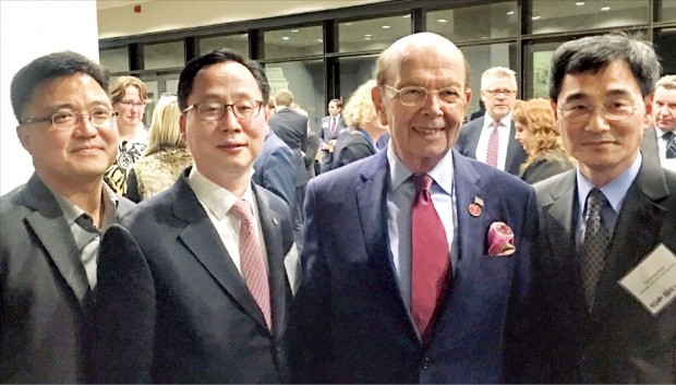 미국 상무부 장관 만난 전경련 "한국, 미국서 일자리 창출 기여"