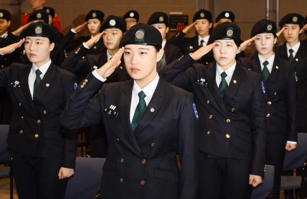 이화여대 학군단 입단 및 승급식