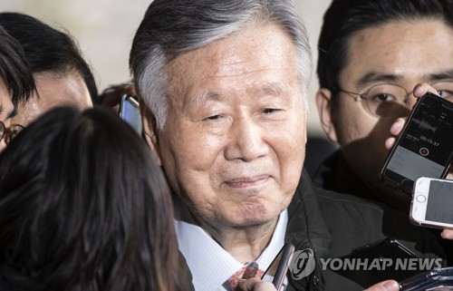 검찰 '분양폭리·횡령' 부영 이중근 재소환… 구속영장 검토