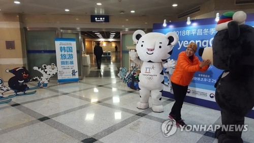 외교소식통 "한국행 중국 개인비자 신청, 사드 이전수준 회복"