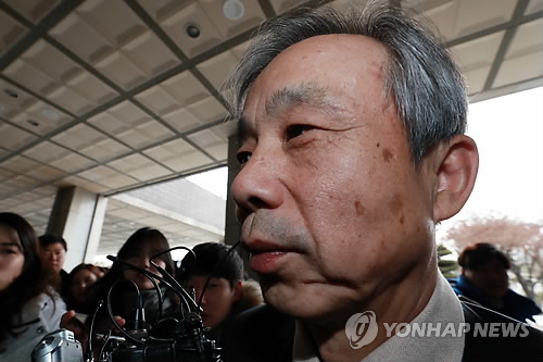 검찰, 'DJ 뒷조사 협조' 이현동 전 국세청장 내일 재소환