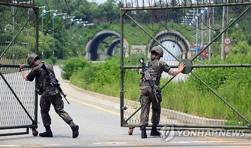 일시적이긴 하지만… 남북 육해공 이동 경로 모두 열려