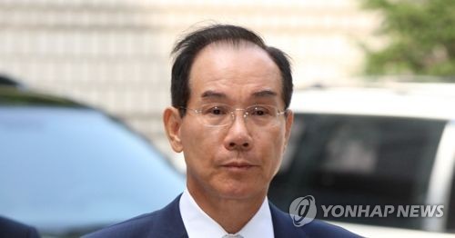 檢 '다스 지원' 삼성 밤샘 압수수색… 해외체류 이학수 소환 검토