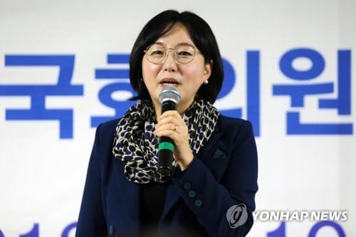 민주, 아베의 '한미훈련 예정실시 요구'에 "주권침해로 유감"