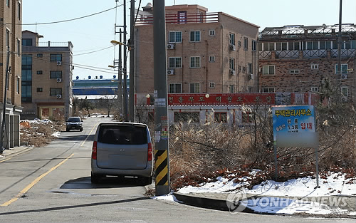 "설 명절 앞두고 웬 날벼락"… GM 군산 공장 가동 중단에 '분노'