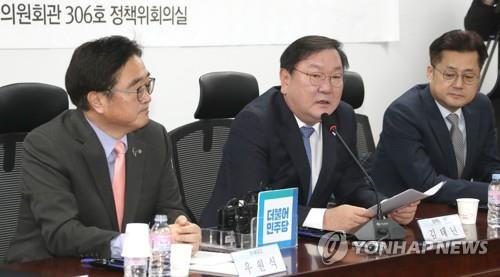 민주 '통상압박·GM사태' 해법 고심… 야당 공세엔 "색깔론 안돼"