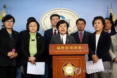 정치권, 앞다퉈 "미투운동 응원"… 성폭력 피해지원 대책 '봇물'