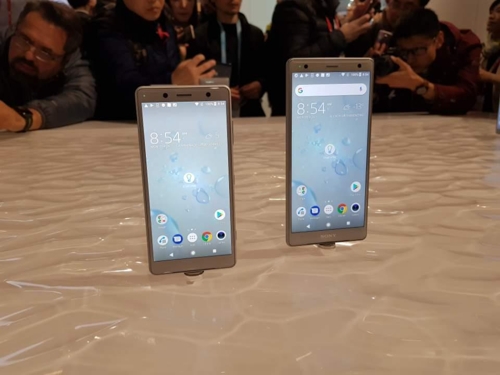 [MWC 2018] 소니도 베젤리스폰 대열 합류… 엑스페리아 XZ2 공개